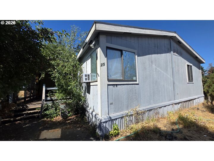Property Photo:  1500 S Columbus Ave 25  WA 98620 