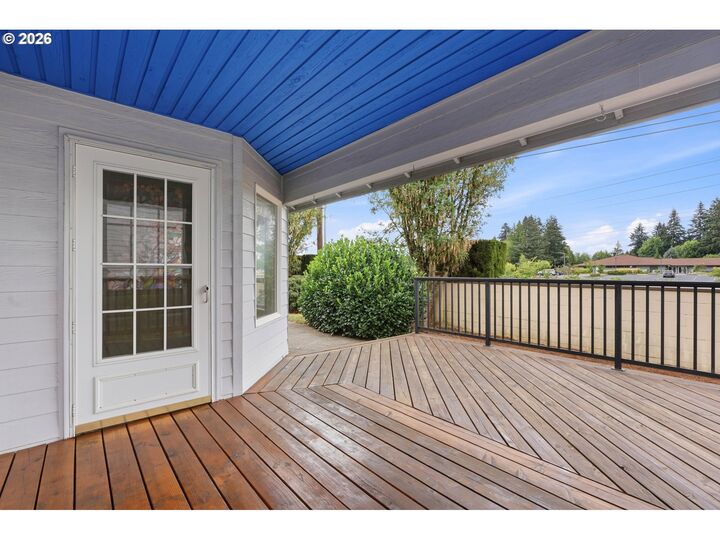 Property Photo: 15819 NE 19th St WA 98684