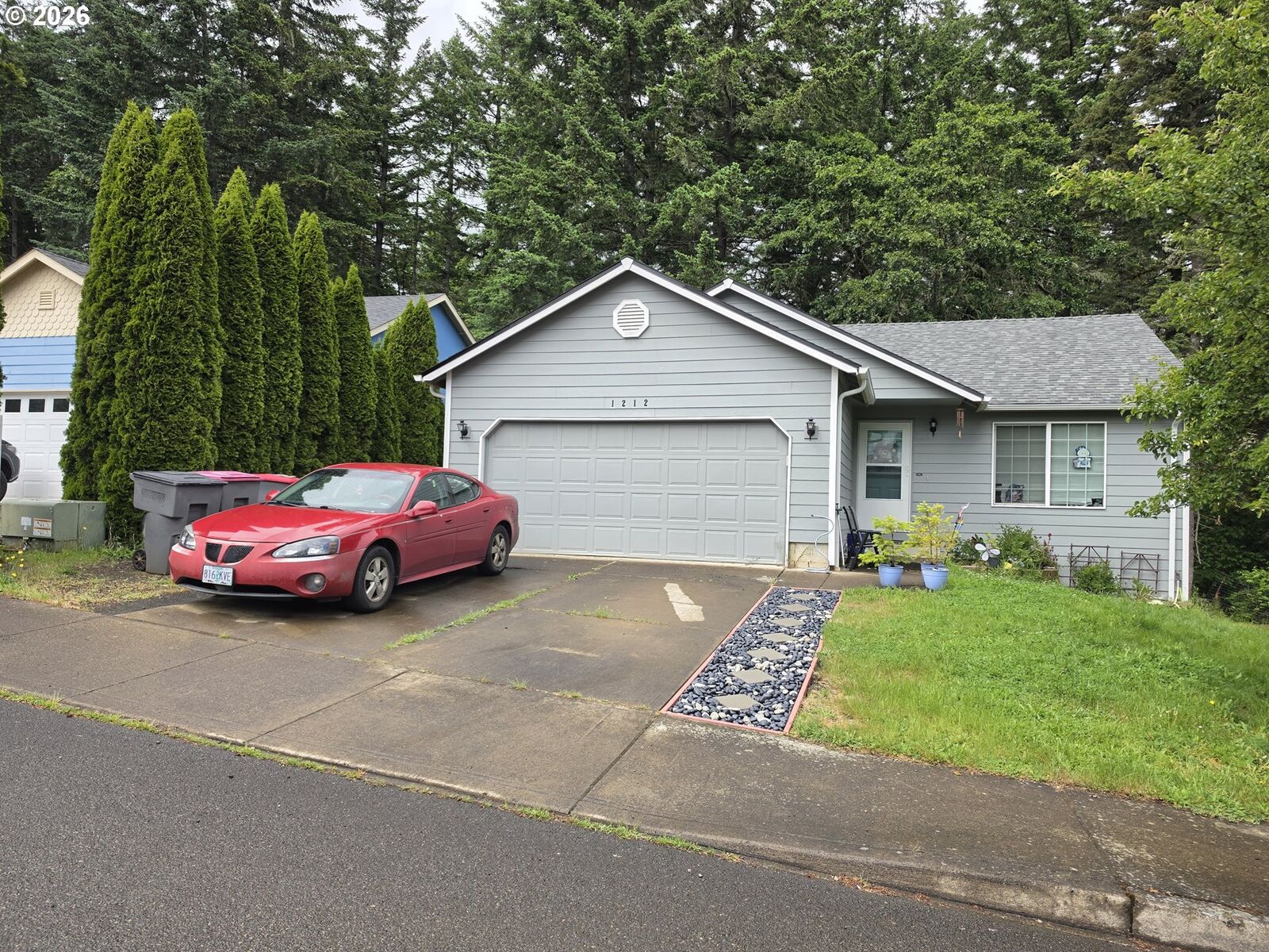 Property Photo:  1212 SW Pioneer Dr  OR 97396 