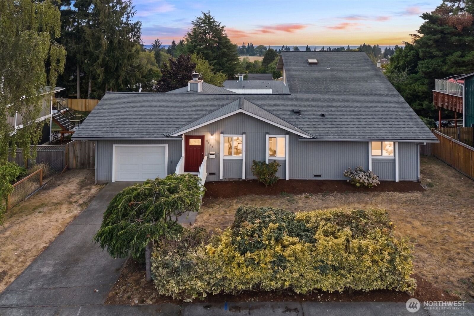 Property Photo:  4908  22nd Avenue NE  WA 98422 