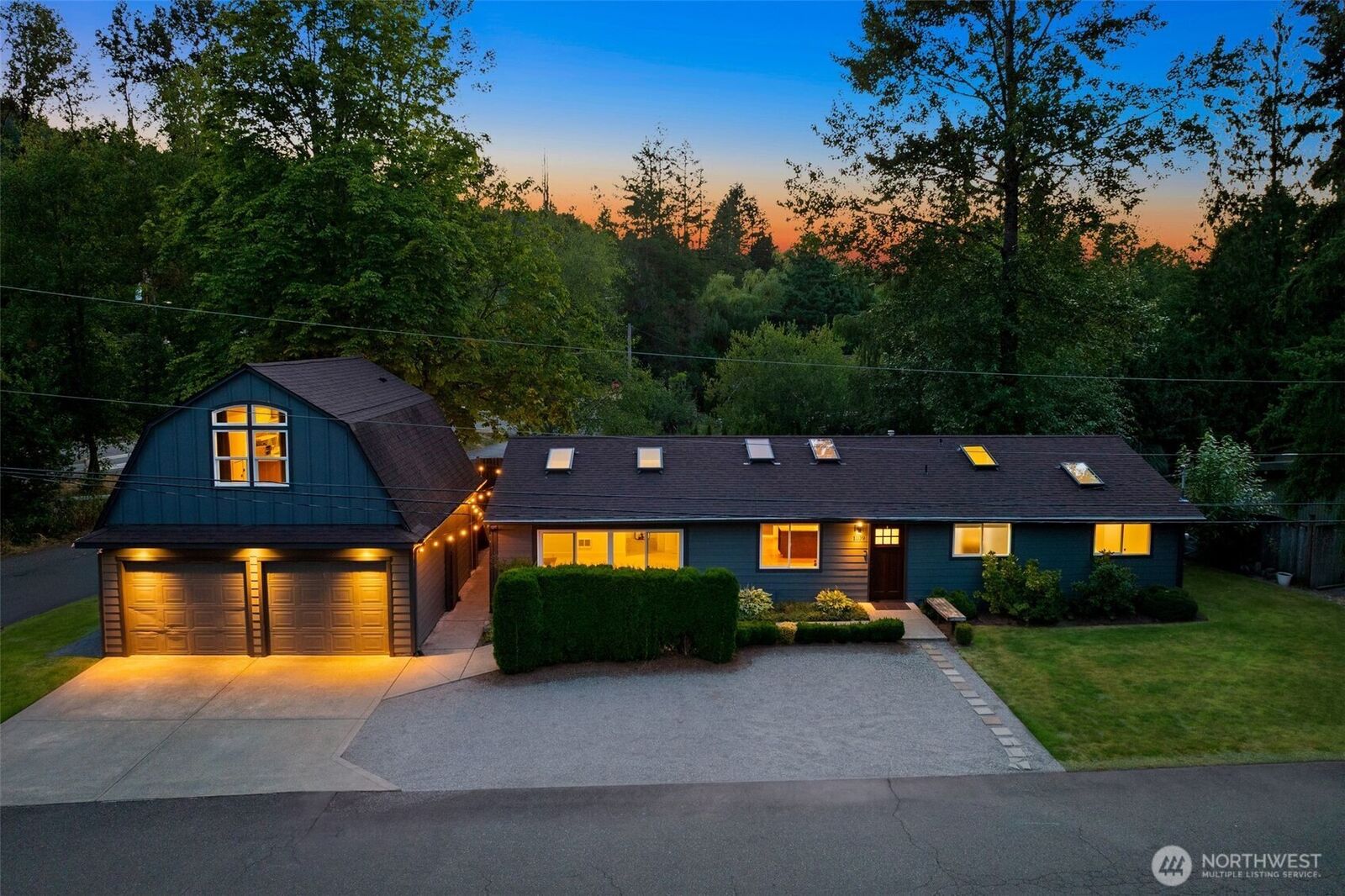 Property Photo: 1109 Lewis Lane SE WA 98027