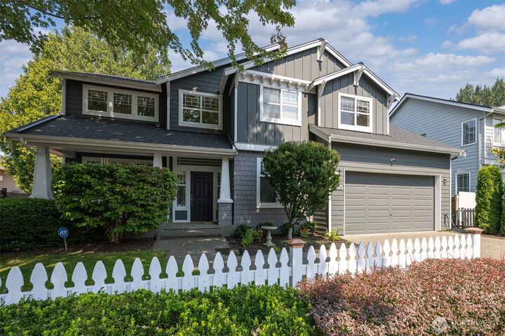 Property Photo:  1708 NE 26th Place  WA 98056 