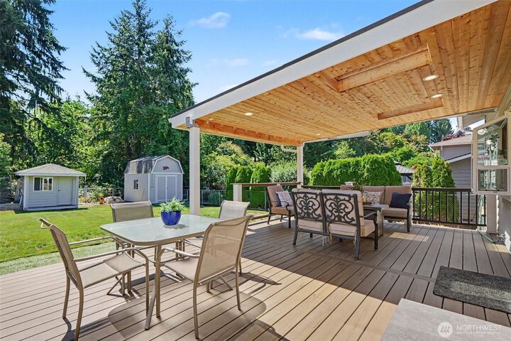 Property Photo: 4916 123rd Street SE WA 98208