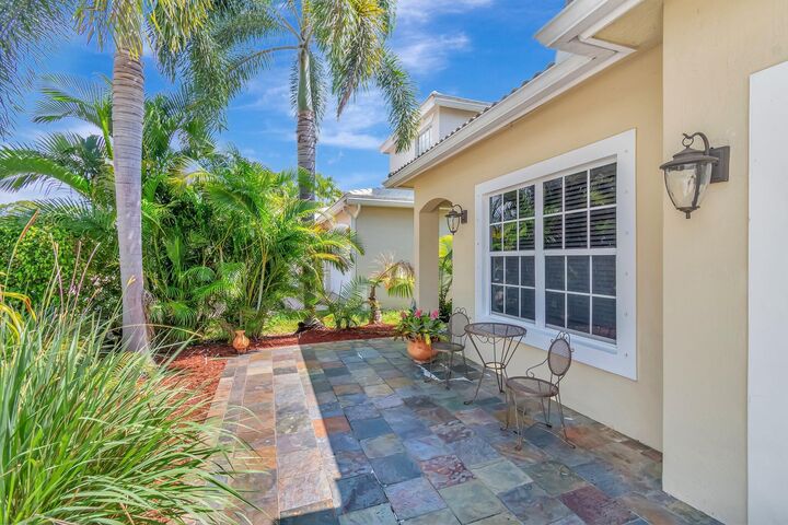 Property Photo: 6788 Hendry Drive FL 33463