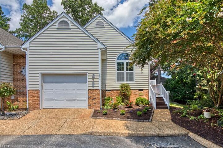 Property Photo: 6311 Chiswick Park VA 23188
