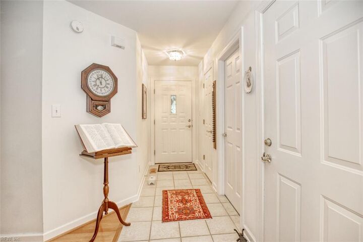 Property Photo: 6311 Chiswick Park VA 23188