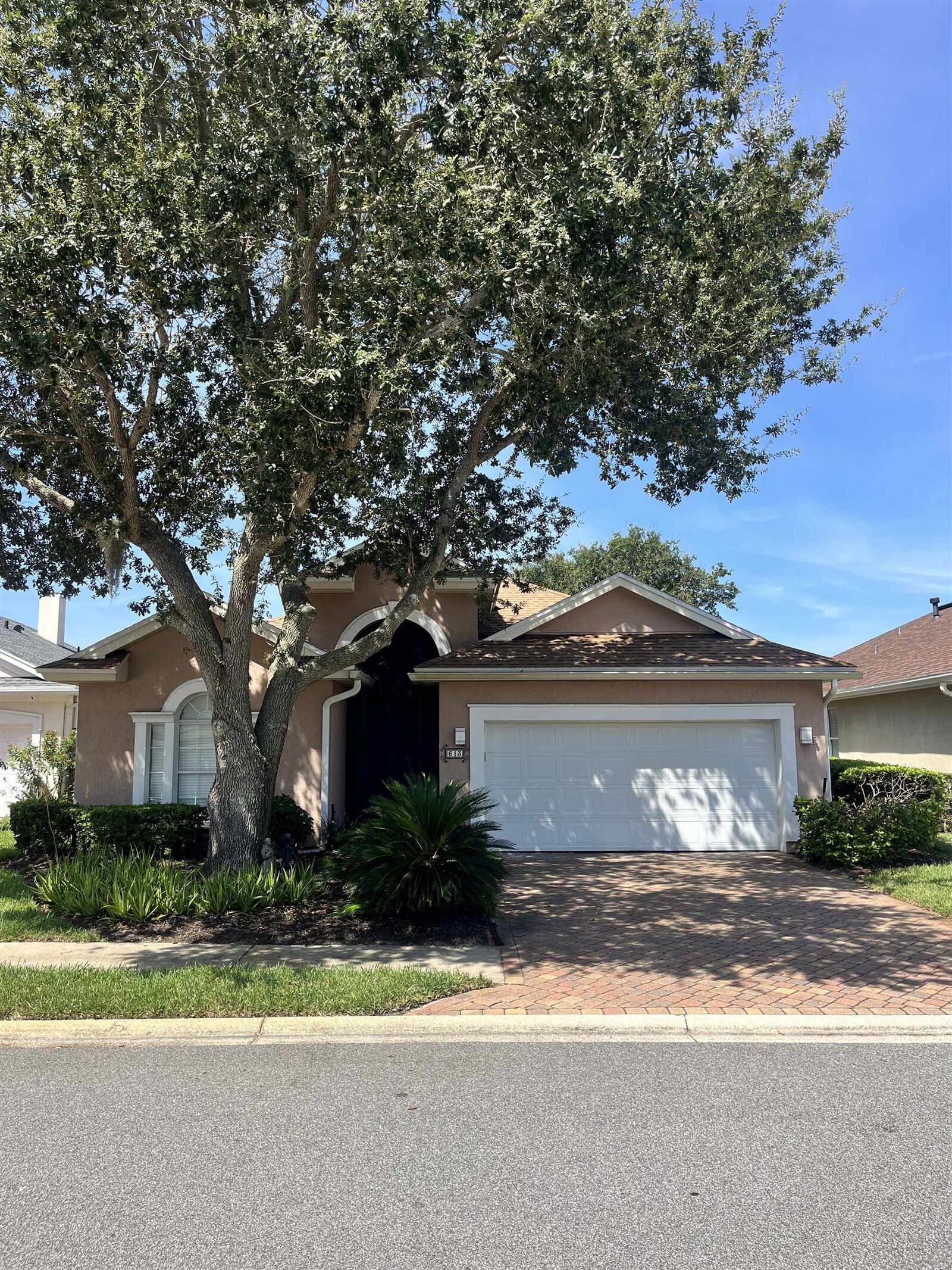 Property Photo:  613 Casa Fuerta Ln  FL 32080 