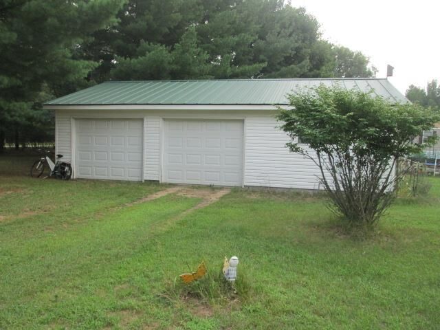 Property Photo:  2026 Maple Street  WI 53934 