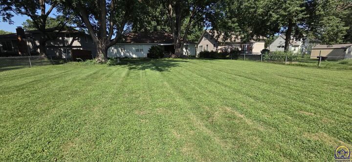 Property Photo:  8507 W 98th St  KS 66212 