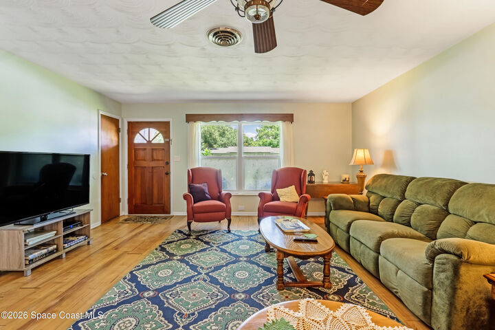 Property Photo:  967 Hunter Park Place  FL 32780 