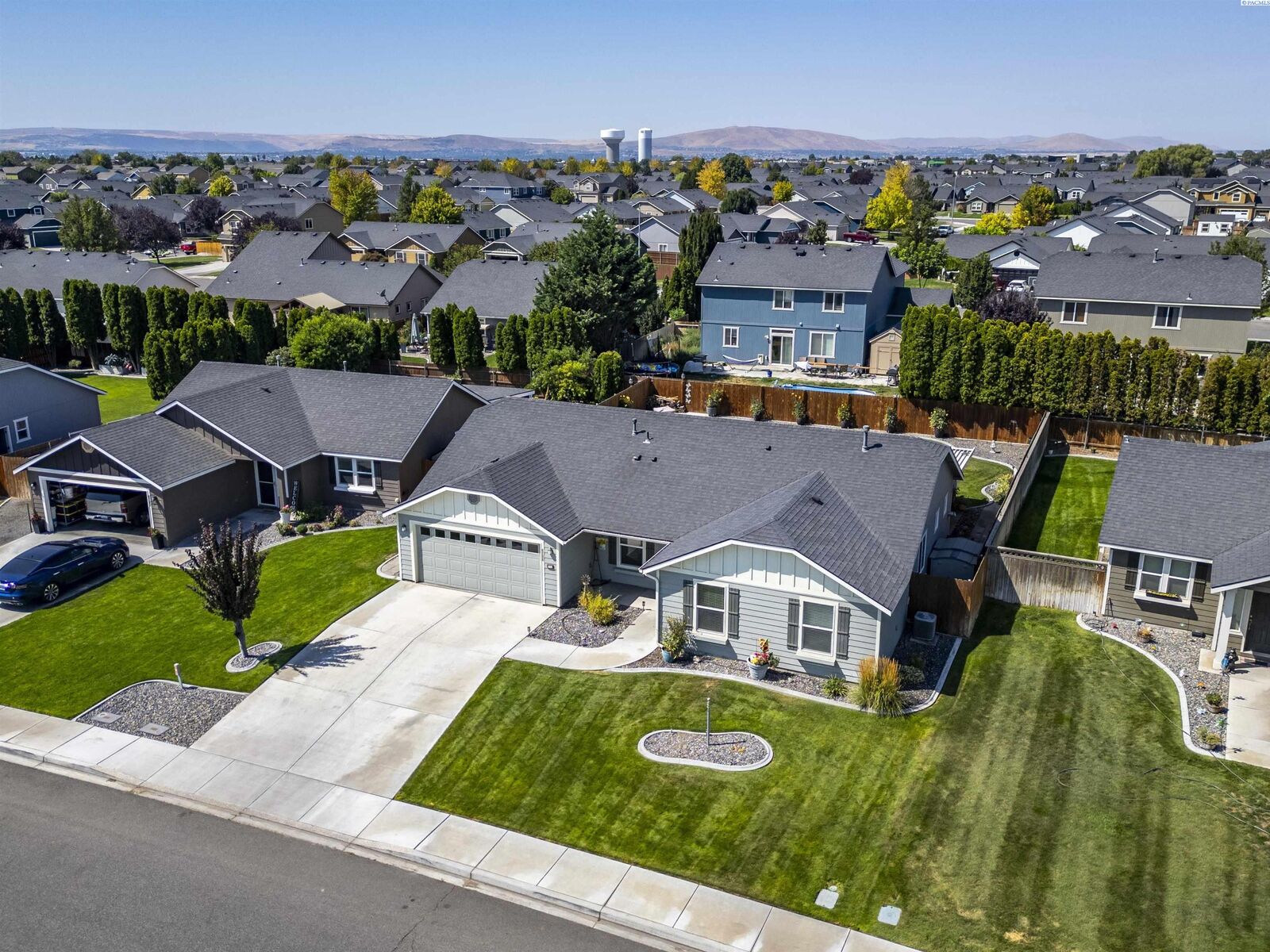 Property Photo:  6206 Robert Wayne Dr  WA 99301 