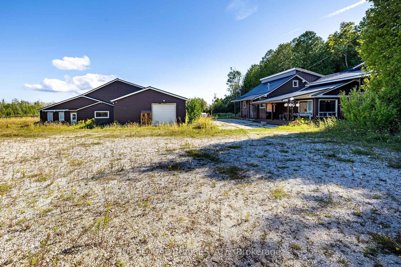 Property Photo:  625 Little Pike Bay Road  ON N0H 1W0 