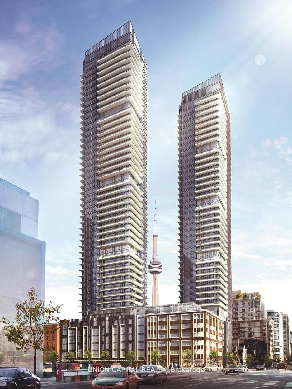 Property Photo: 115 Blue Jays Way 4907 ON M5V 0N4