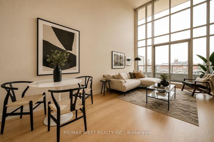 Property Photo:  5 Hanna Avenue N 546  ON M6K 1W8 