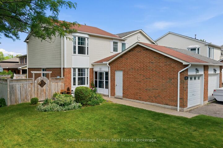 Property Photo: 25 Habitant Crescent ON L1P 1E1