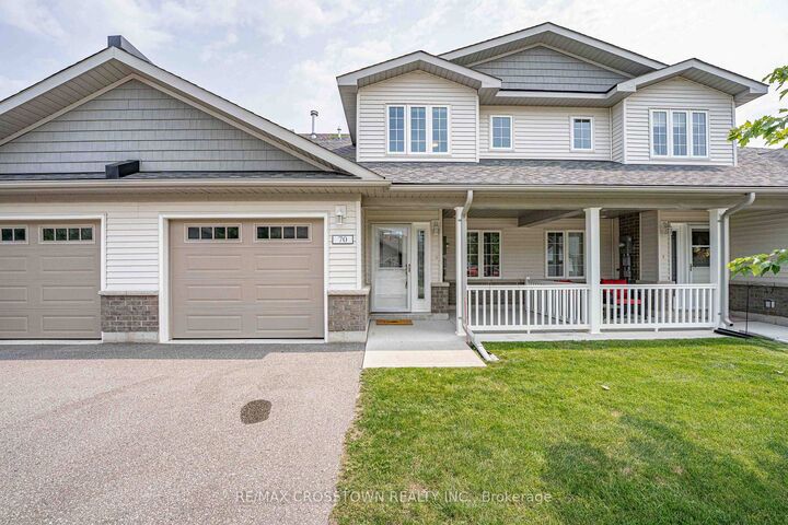 Property Photo:  70 Ivy Crescent  ON L9Z 0H8 