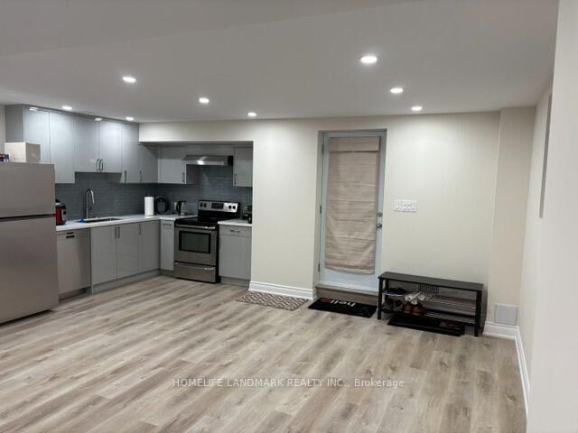Property Photo: 27B Jewelwing Court ON L3Z 0N6