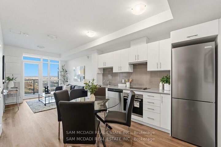 Property Photo:  461 Green Road 1012  ON L8E 5B4 