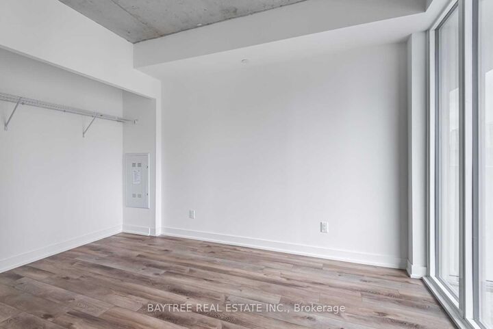 Property Photo: 30 Baseball Place 914 ON M4M 0E8