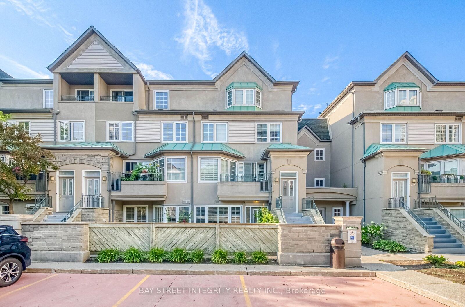 Property Photo:  188 Bonis Avenue 202  ON M1T 3W1 