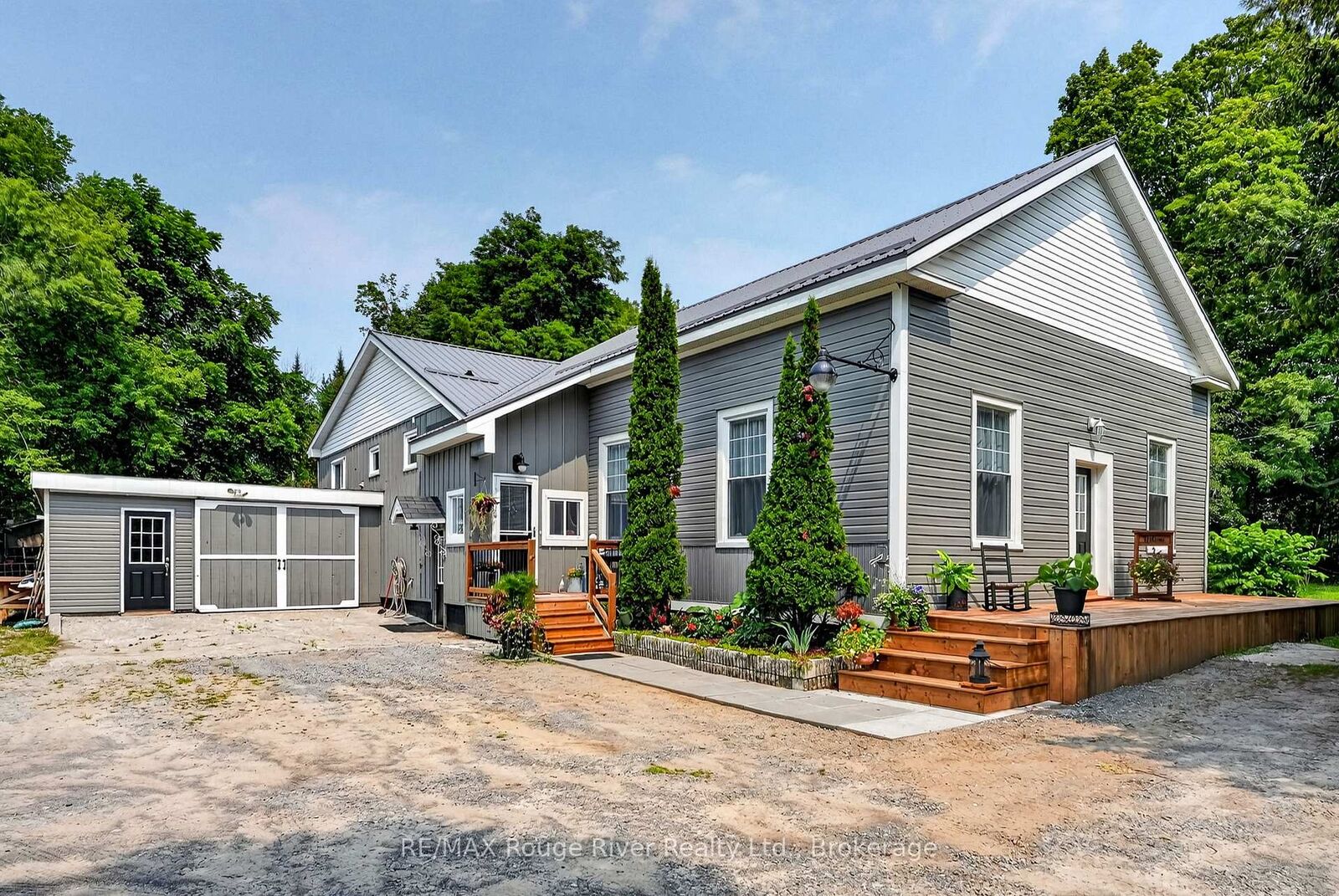 Property Photo:  13922 County Road 2 Road  ON K0K 1S0 