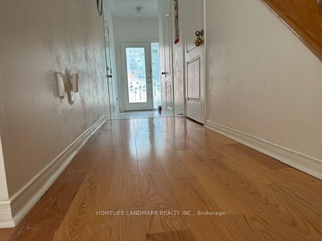 Property Photo: 13 Eastwind Drive ON L4A 0W6