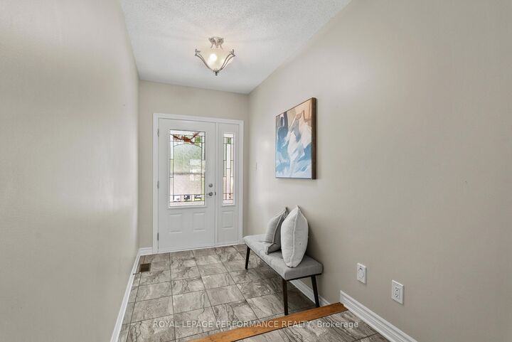 Property Photo: 7 Abbey Crescent ON K4R 0B5