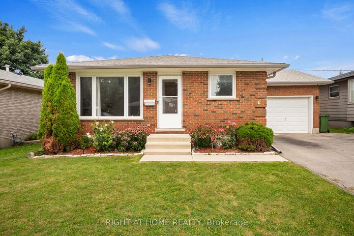Property Photo: 7 Raven Avenue ON N5R 5K8