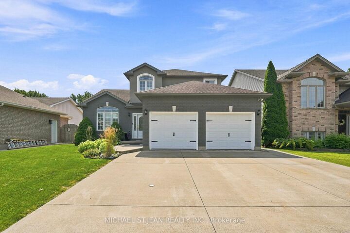 Property Photo:  3690 Weinbrenner Road  ON L2G 7Y3 