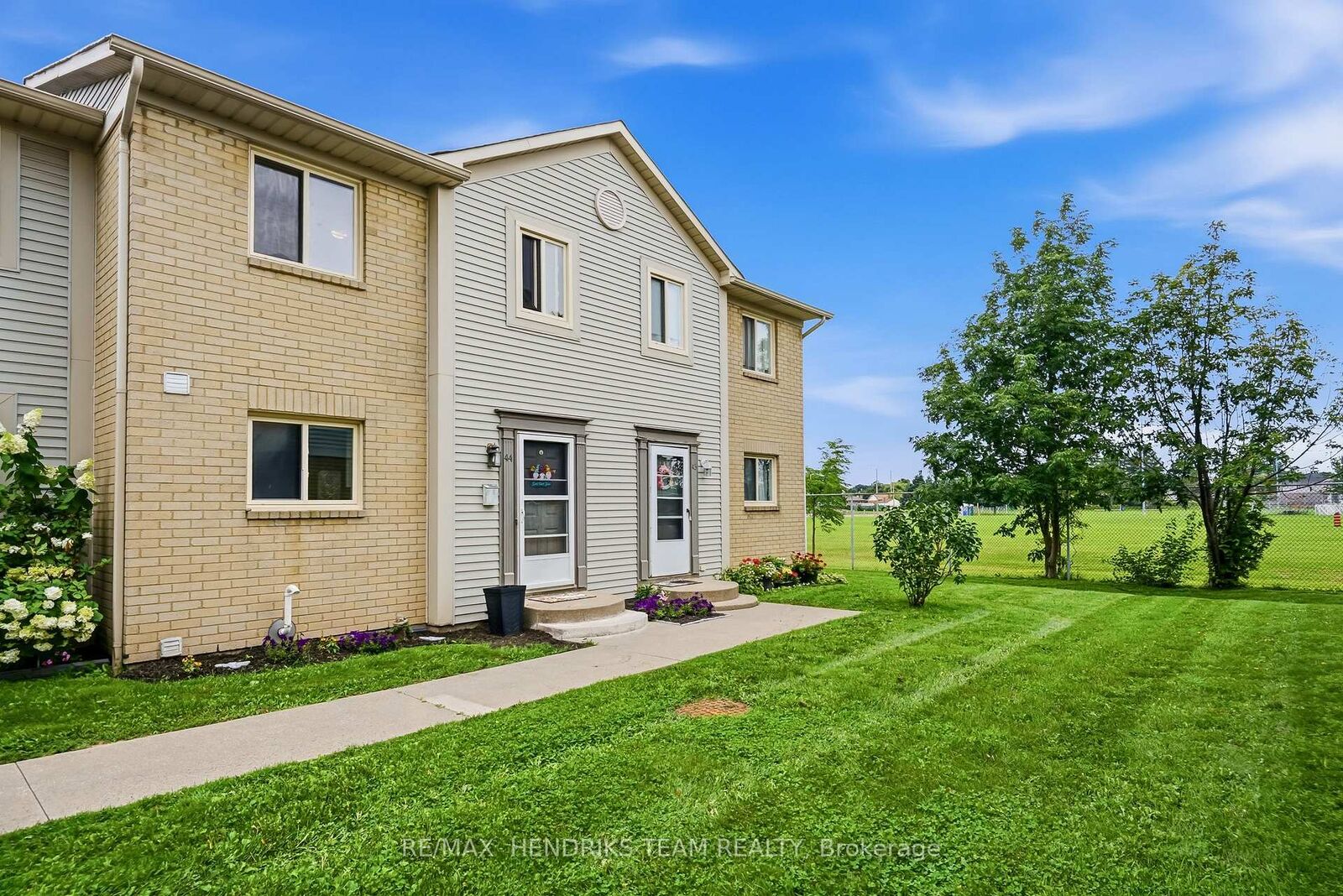 Property Photo:  65 Dorchester Boulevard 44  ON L2M 7T7 