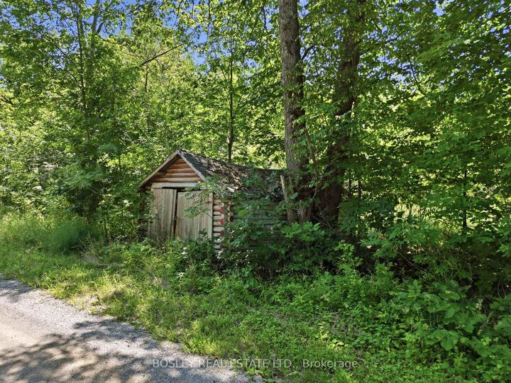 11 Buttermilk Lane — photo 1