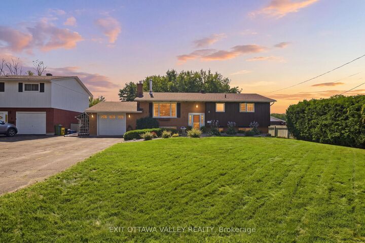 Property Photo: 5 Valley Street ON K8A 8R3