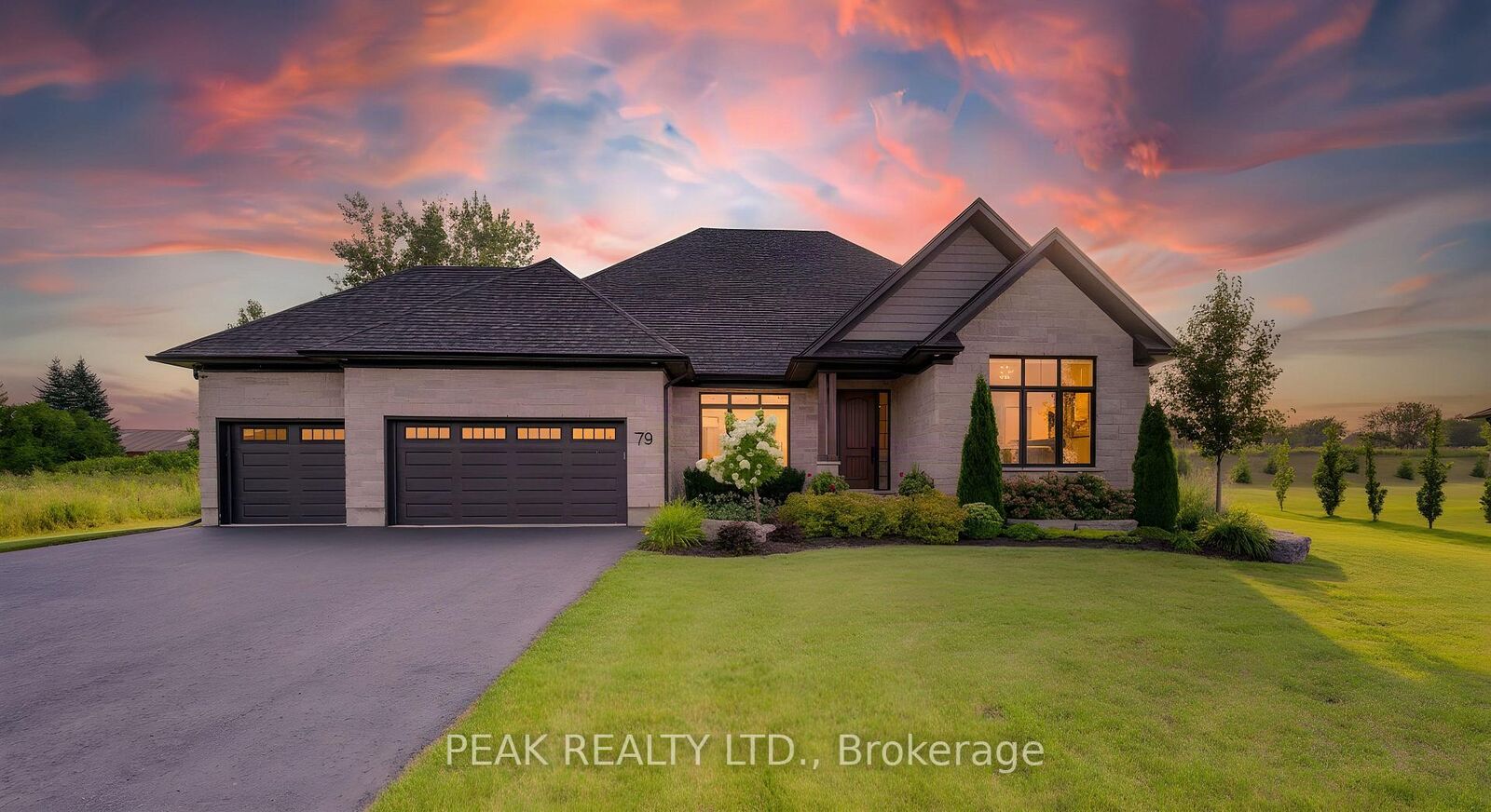 Property Photo: 79 Sunset Hills Crescent ON N0B 2B0