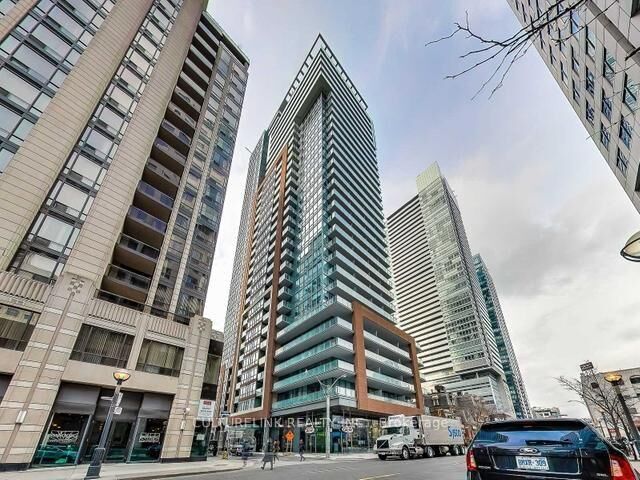 Property Photo: 8 Mercer Street 1712 ON M5V 0C4