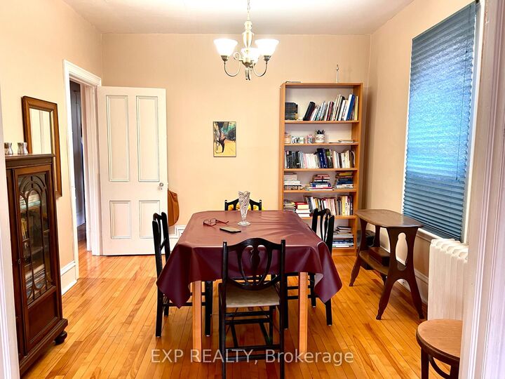 Property Photo: 107 Spadina Avenue ON K1Y 2B9