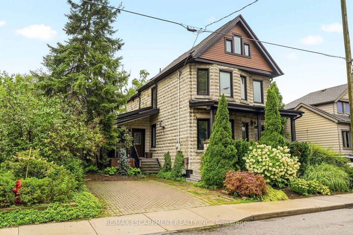 Property Photo:  359 Herkimer Street Main  ON L8P 2J2 