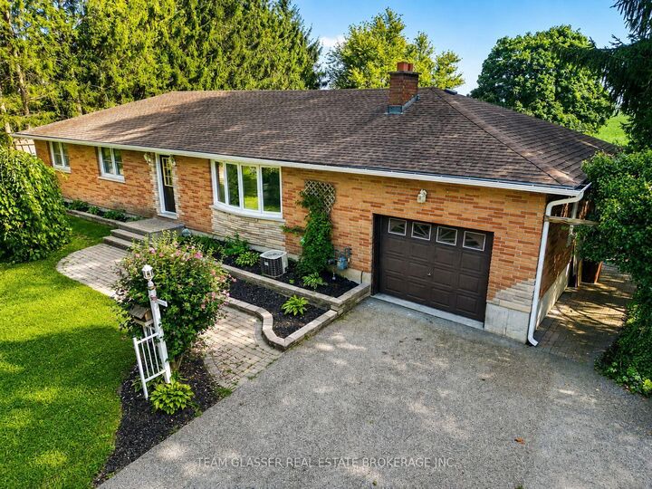 Property Photo:  48799 John Wise Line  ON N5H 2R4 