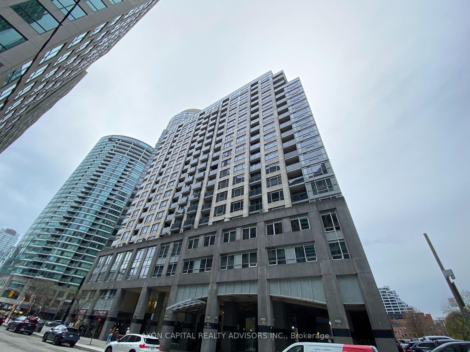 Property Photo:  20 Blue Jays Way 901  ON M5V 3W6 