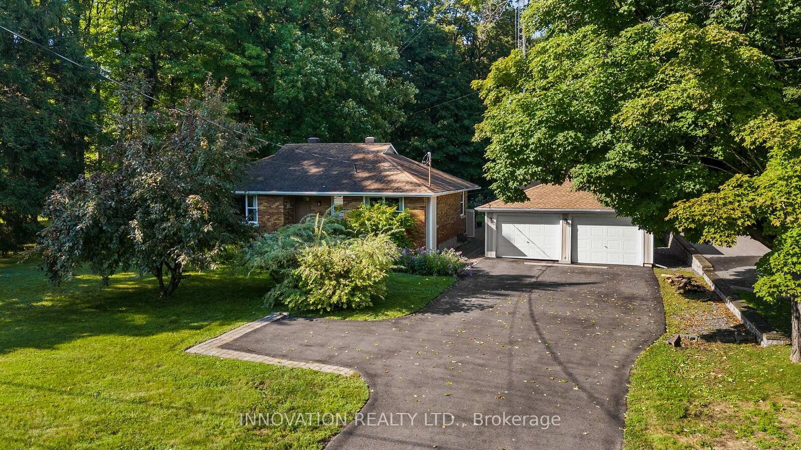 Property Photo:  3885 Carp Road  ON K0A 1L0 