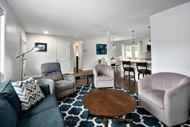 Property Photo: 142 Arthur Street E ON N0H 2P0