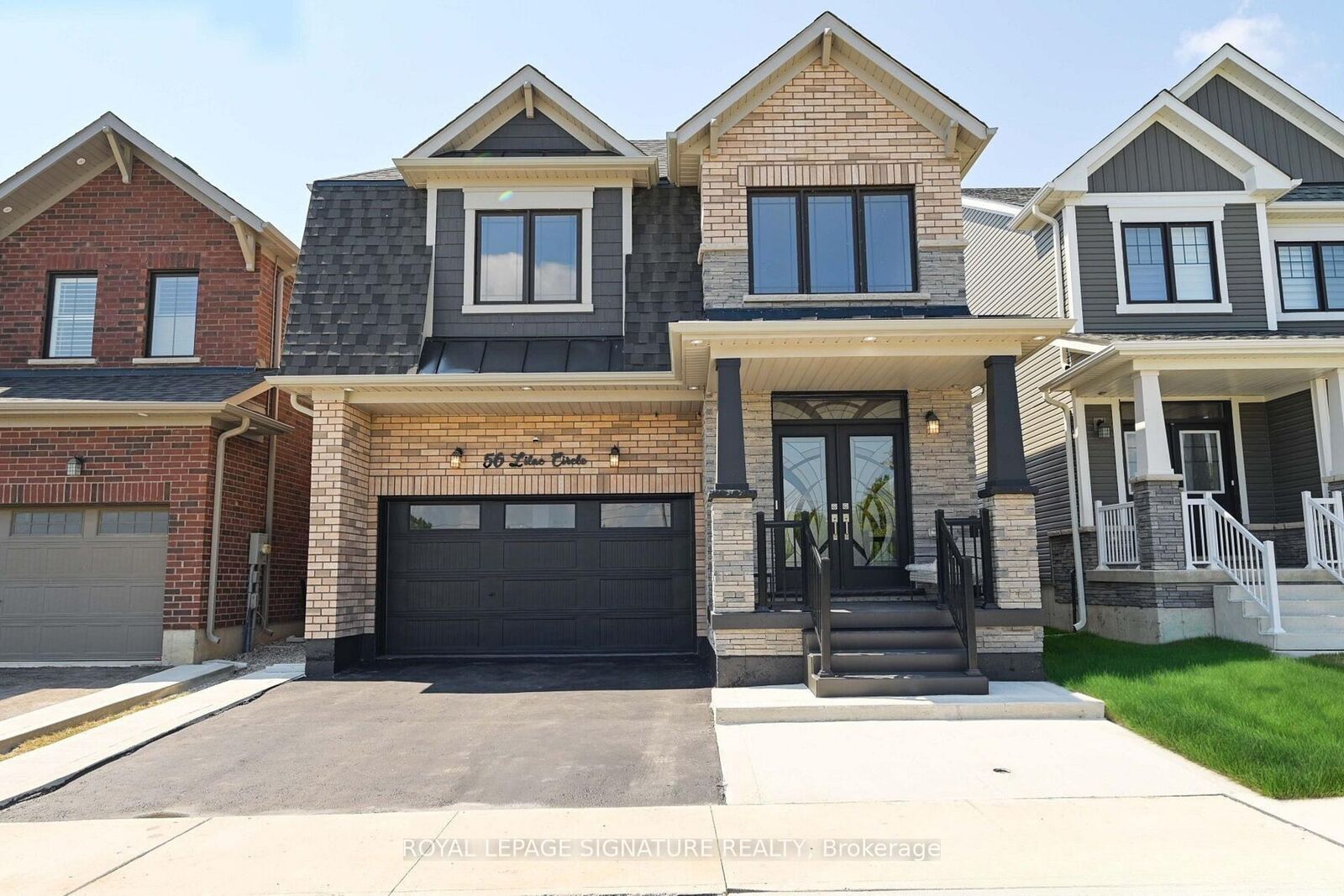 Property Photo: 56 Lilac Circle ON N3W 0H6