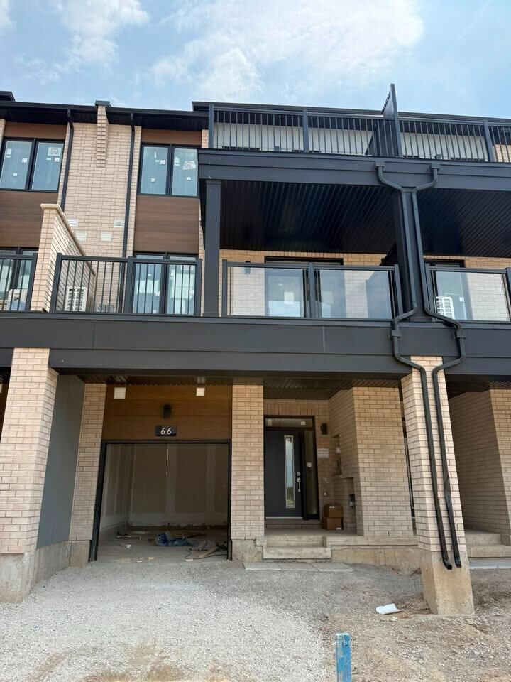 Property Photo:  66 Thornbird Crescent  ON K0A 0B9 