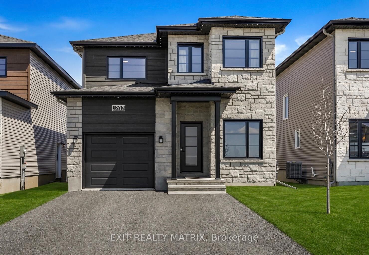 Property Photo: 1202 Montblanc Crescent ON K0A 1W0