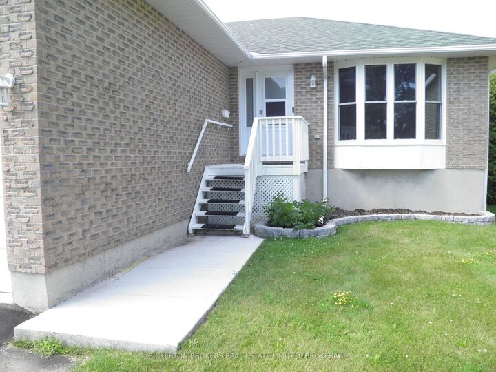 Property Photo: 21 Frederick St Street ON K0E 1L0