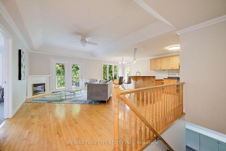 Property Photo:  670 Salzburg Drive  ON N2V 2N8 