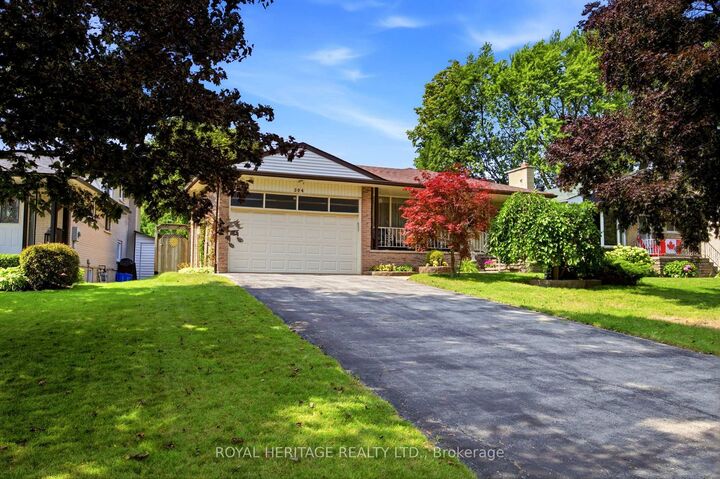 Property Photo: 394 Amstel Court ON L1G 2J8