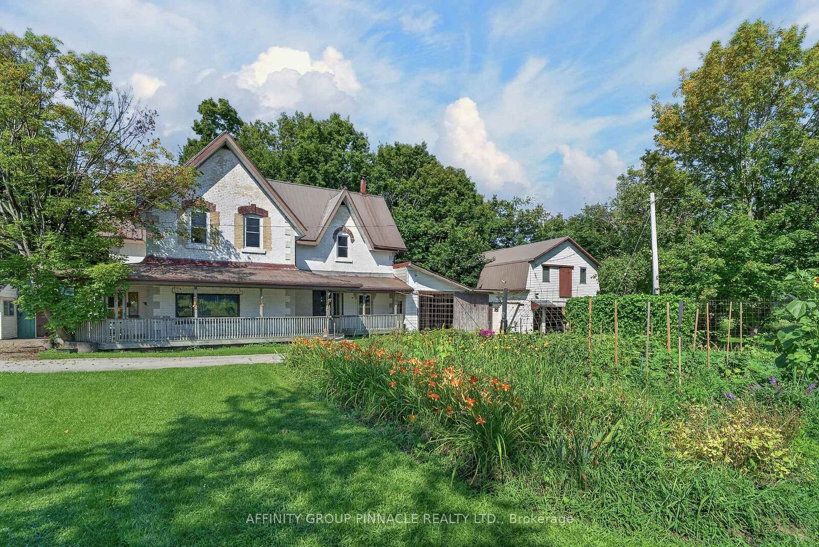 Property Photo: 1395 Thorah Concession 9 Road ON L0K 1A0