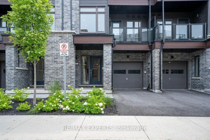 Property Photo: 57 Wyn Wood Lane ON L3V 8P6
