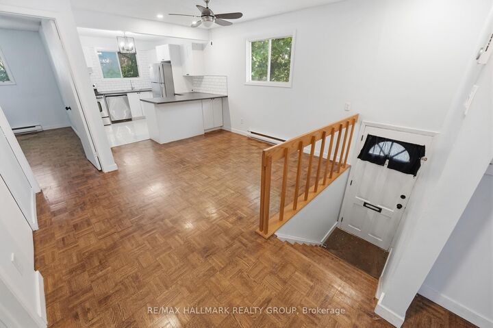 Property Photo: 195 Deschamps Avenue ON K1L 5Z3