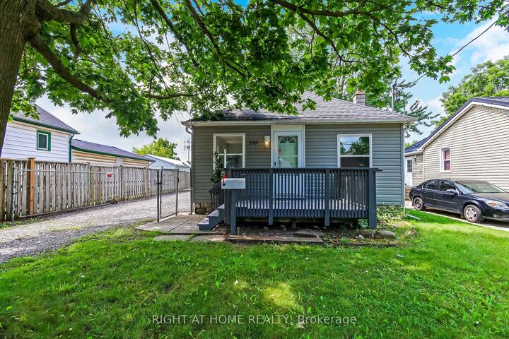 Property Photo: 515 Third Street ON N5V 2C1